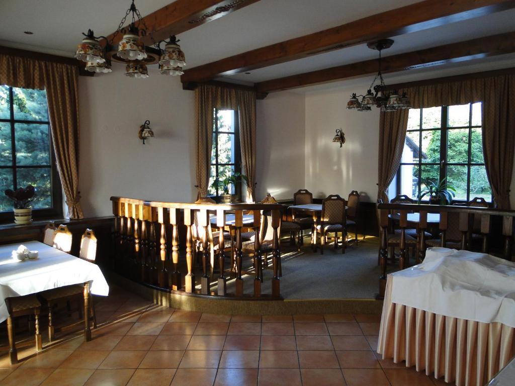 Zerotin Penzion Bed & Breakfast 3* Velké Losiny
